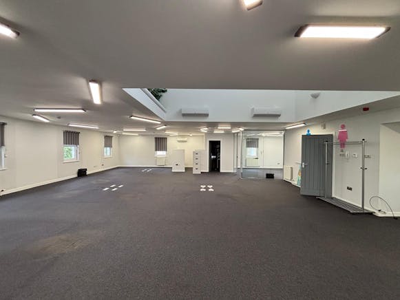 Unit 1 Cadzow Park, Hamilton, Offices To Let - PHOTO20251104061626 5.jpg