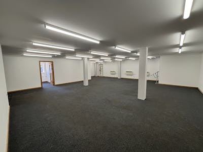 Unit 7, Llandough Trading Estate, Cardiff, Industrial To Let - IMG_2346.jpg