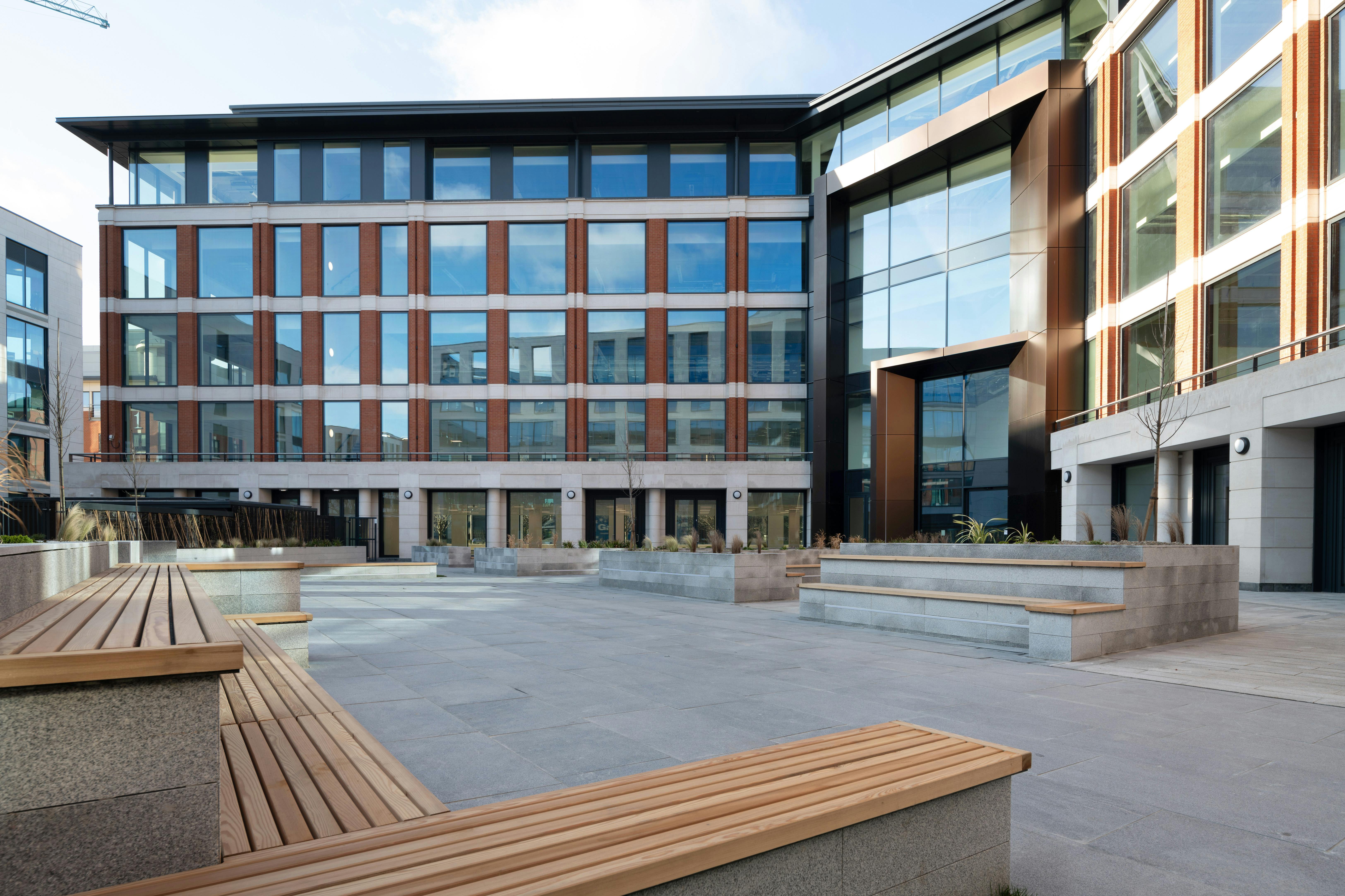 1A Tower Square, Leeds, Offices To Let - 33_WELLINGTON_ST_026.jpg