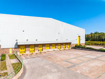 Weston Road, Crewe, Industrial/Logistics To Let - EDIT_Q92_0046.png