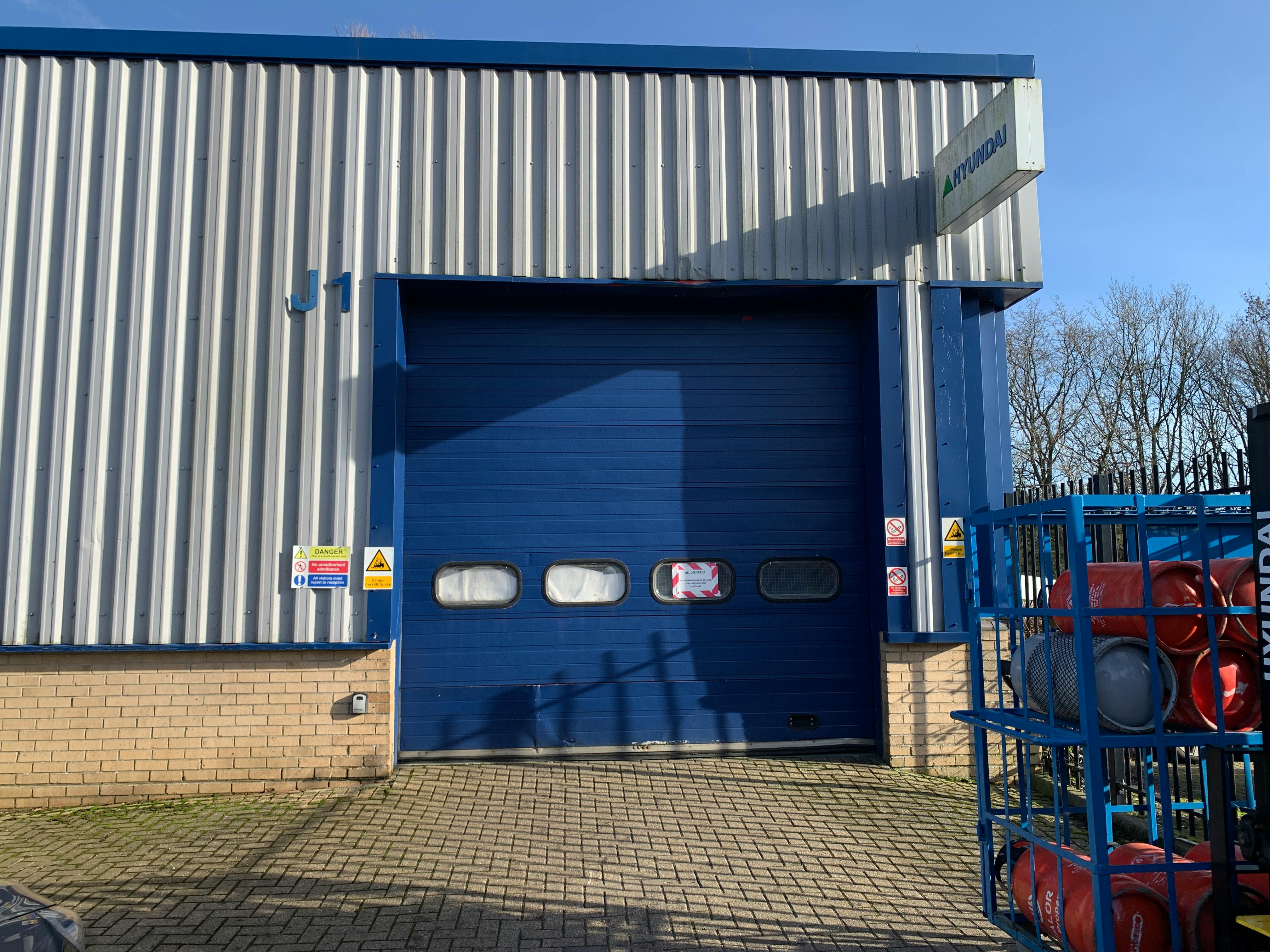 Industrial Unit in Horndean - photo 4