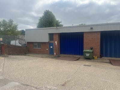 Unit 1, Howard Industrial Estate, Chilton Road, Chesham, Industrial To Let - 20250625_080022595_iOS.jpg