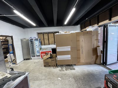 Unit C, Bridestone Shopping Centre, Congleton, Retail To Let - IMG_0561.jpg