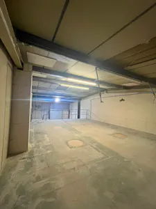 Unit 6, Hayes, Industrial To Let - 20260817_162724000_iOS.jpg