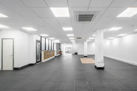 7 East Tenter Street, London, Leisure / Office / Retail To Let - East Tenter St 7 - Low Res 6.jpg