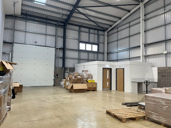11 Century Court, Westcott Venture Park, Aylesbury, Industrial To Let - IMG_1117.JPG