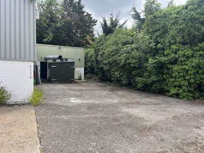 Derehams Lane, High Wycombe, Development / Industrial For Sale - IMG_6398.JPG