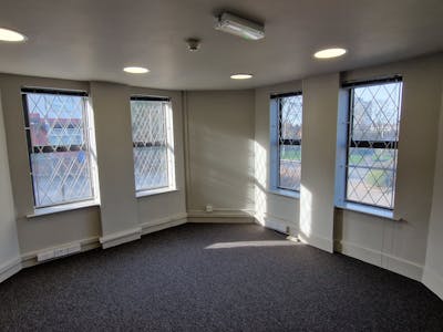 Strata House, Stockport, Office / Other To Let - 20230208_131824.jpg