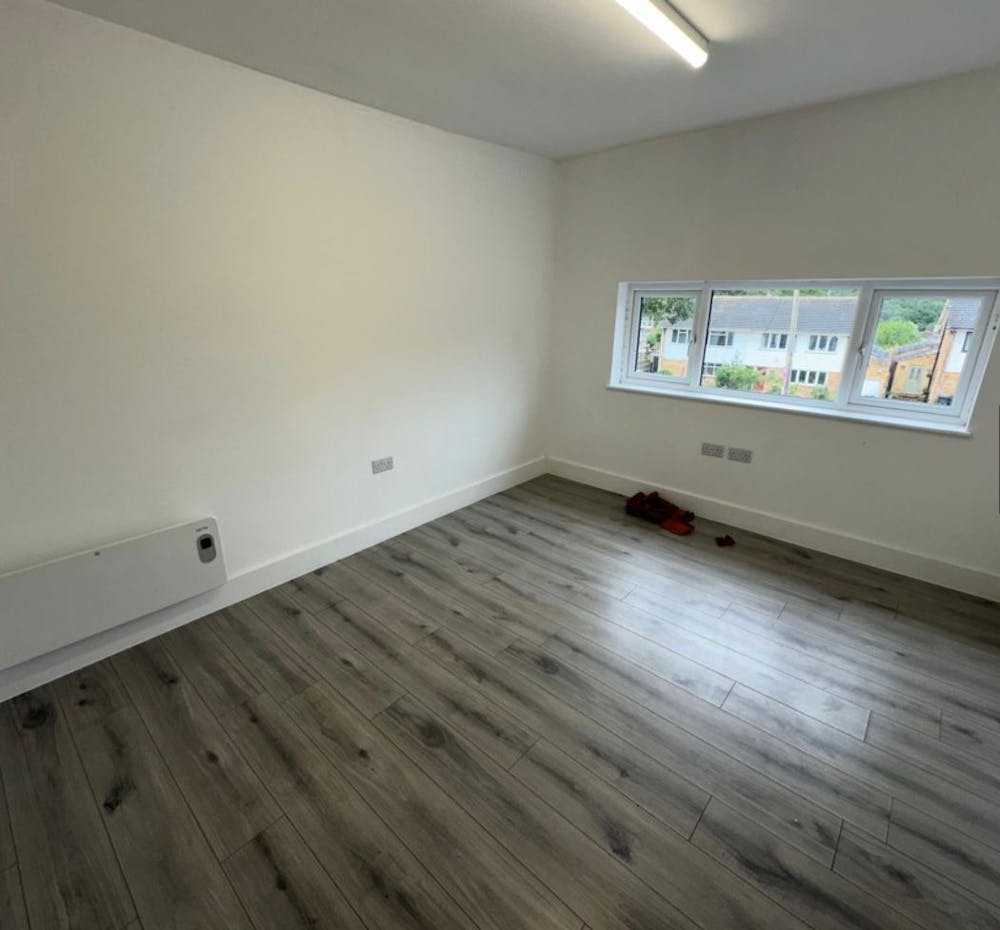 347 Eastwood Road - 3505e647199b4c059ee86290f92331dc.JPG
