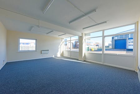Units 3 & 4, Corngreaves Trading Estate, Charlton Drive, Cradley Heath, Industrial / Industrial / Warehouse To Let - 3_003.jpg