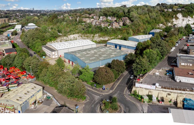 Unit B3, Redlands Industrial Estate, Coulsdon, Industrial To Let - Aerial Photo.png