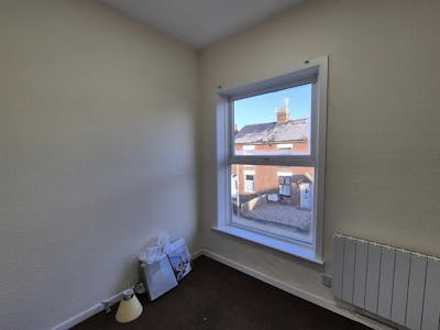 222 Park Lane, Stockport, Office To Let - 20260217_082735.jpg