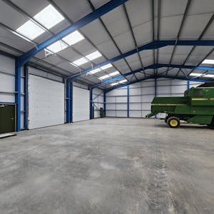 Units 3-4, Phase 1, Tewitts Farm, Uckfield, Industrial To Let - 20260310_094004_resized.jpg