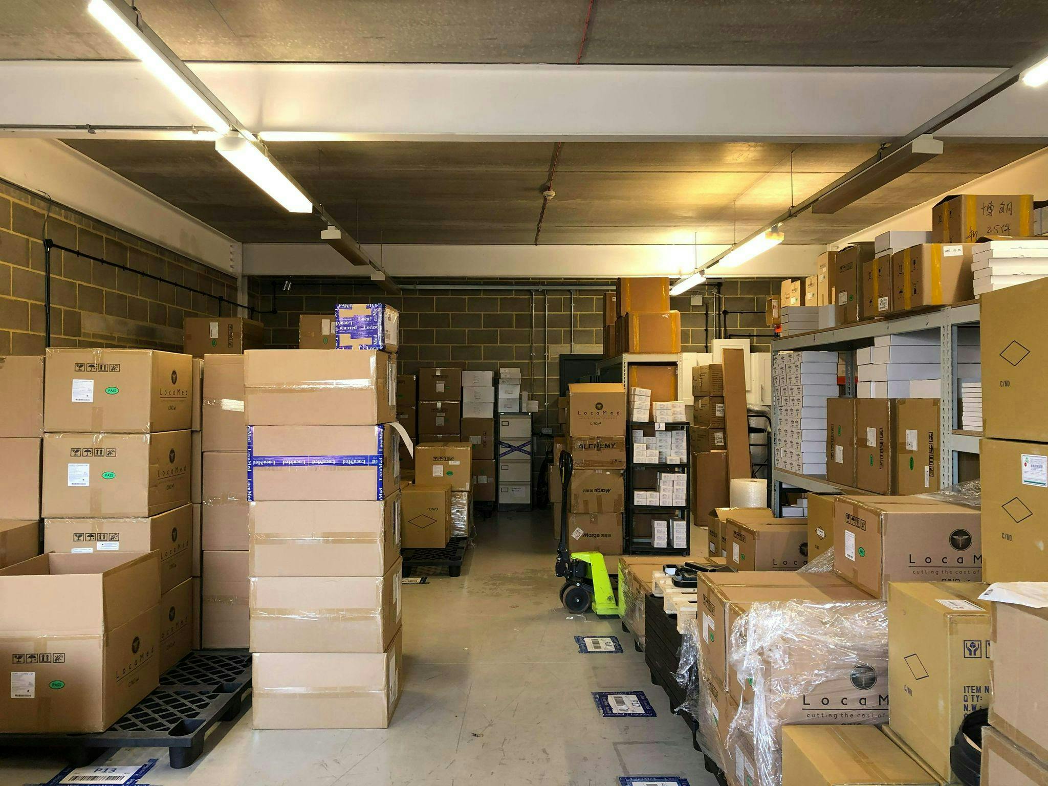 1 The Enterprise Centre, Farnham, Offices / Industrial / Warehouse To Let - 5cdaef9e2215308b4d27760bfbf4a9f9-160381911_837057647153920_3851965753840878246_n.jpg