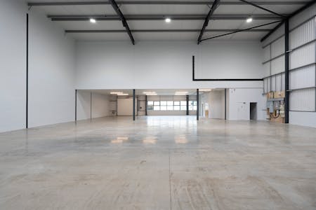 Unit 13 Vision, West Acton, Industrial To Let - IW-230824-CA-042.jpg