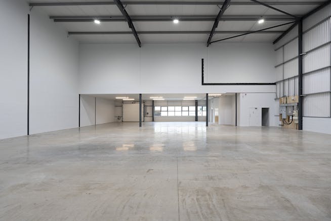 Unit 13 Vision, West Acton, Industrial To Let - IW-230824-CA-042.jpg