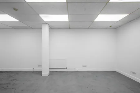 Unit 4D, 63-65 Princelet Street, London, Retail For Sale - Princelet St U4D - Low Res 12.jpg