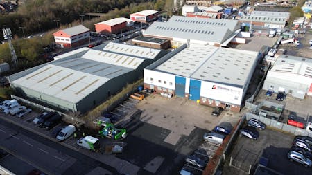 Unit 6, Stockport, Industrial/Logistics To Let - DJI_0415.JPG