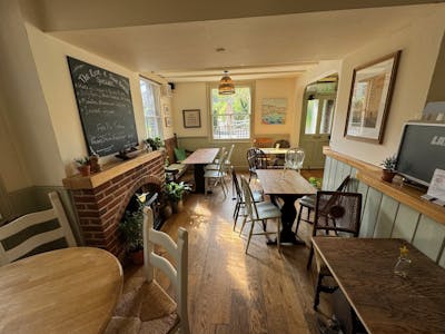 The Rose & Olive Branch Pub, Callow Hill, Virginia Water, Leisure To Let - Pub 21  Copy.jpg