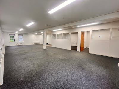 21, Hornbeam Square South, Harrogate, Office To Let - image00012.jpeg