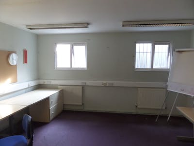 Technology House, Harrogate, Industrial To Let - SAM_2843.JPG