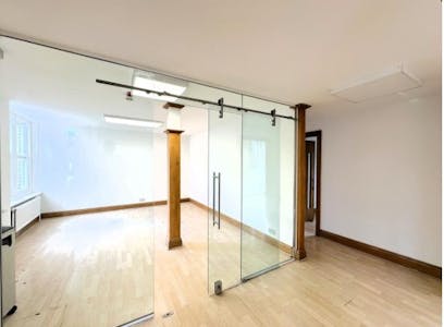Whitehall House, London, Office To Let - Whitehall internal 2.jpg