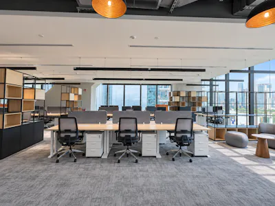 Mashreq Bank Group Headquarters, Financial Center Road, Office To Let - image00008.png