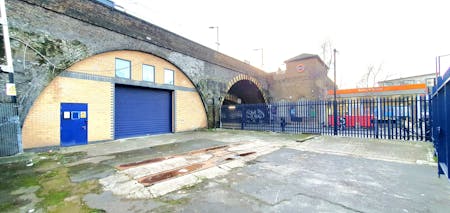 Arch 128, Three Colts Lane,, London, Industrial / Warehouse To Let - 20230127_163824  Edited.jpg