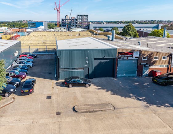 Unit 3 Wellington Park Industrial Estate, Staples Corner, Industrial To Let - Wellington_Park_Ind_Estate198.jpg