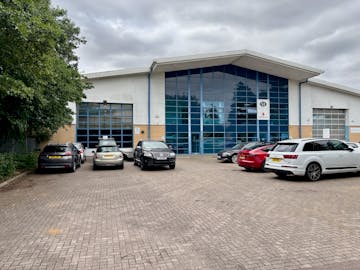 6 Millennium Point, Broadfields, Aylesbury, HP19 8ZU