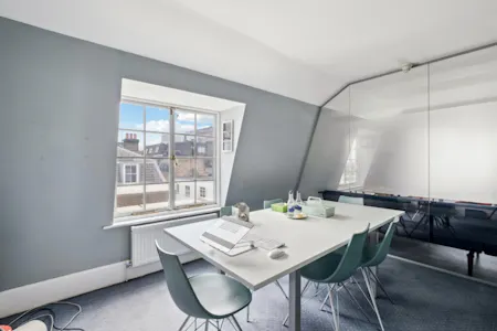 10 Market Mews, 10A Market Mews, London, Office To Let - 59fdf052248022b416dc23b5a4f24020.jpeg