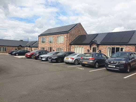 Westend Office Suites, Grov e Lane, Stonehouse, Office To Let - Westend 1.jpg