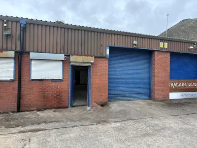 Unit 6, Bury, Industrial/Logistics To Let - Taylor St Bury.jpg