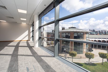 7 Brewery Place, Leeds, Office To Let - RPLC29-4-21-16.JPG
