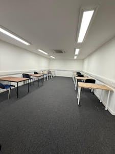 Building 3, Highbridge Estate, Colden Common, Office To Let - WhatsApp Image 20250922 at 161349.jpeg