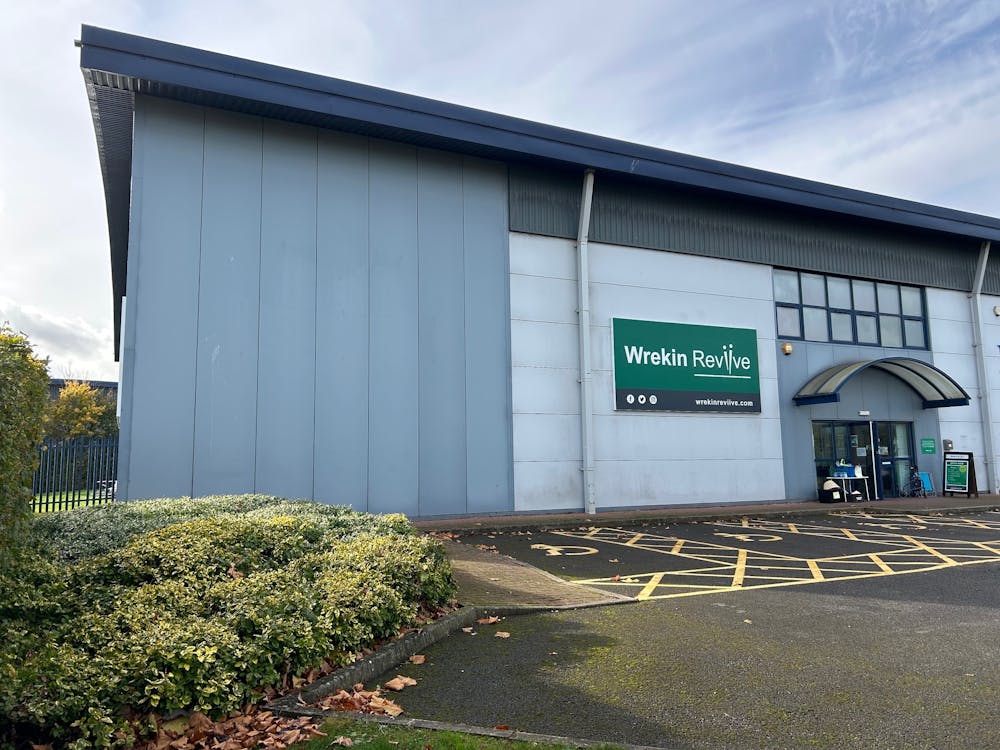 Unit 4, Shrewsbury, Trade Counter To Let - 3.jpg
