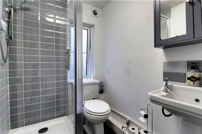 27, 27A & 27B High Street, Camberley, Investment / Development / Retail For Sale - bathroom 2.jpg