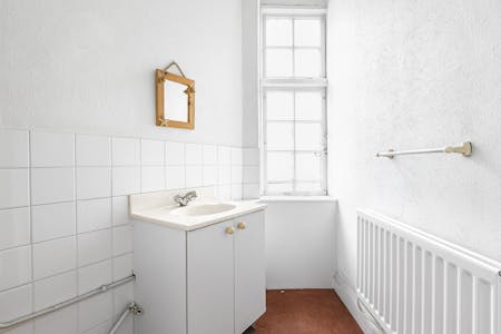 First Floor, 1a Doughty Street, London, Office To Let - 34_17195.JPG