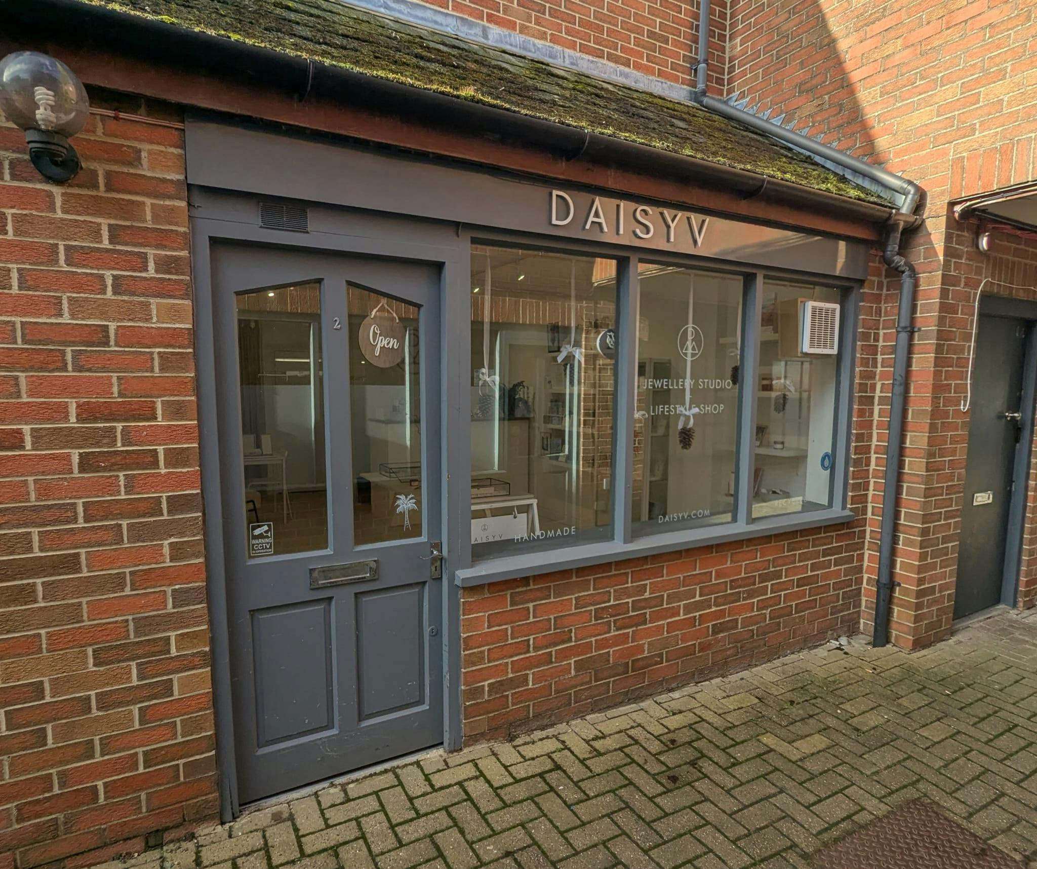 Shop 2 Potters Walk, 134 High Street, Royal Wootton Bassett, Retail To Let - 1000163810.jpg