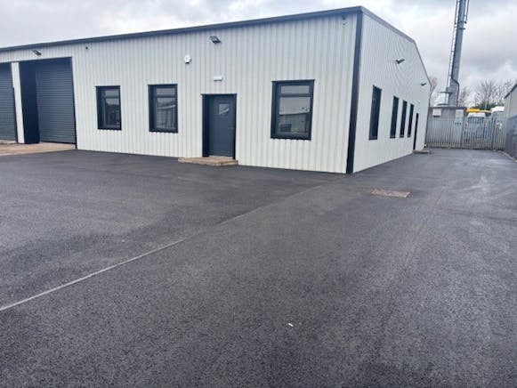 32 Viking Road, Airdrie To Let - 32 Viking Road 2.jpg