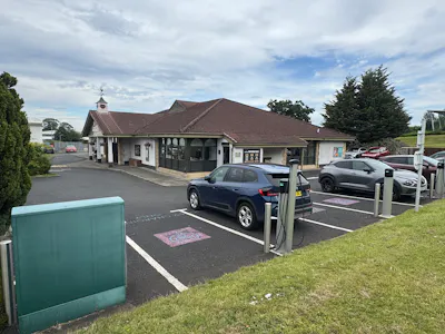 Dalgety Bay, Dunfermline, A3 (Restaurants and Cafes) / Bar / Club / Drive Thru To Let / For Sale - Photo 12-08-2026, 16 01 09.jpg