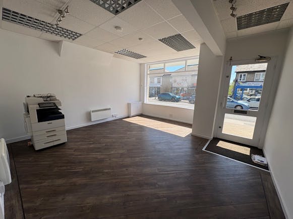 114 New Road Side, Leeds, Leisure / Offices / Retail For Sale - xx7.jpg