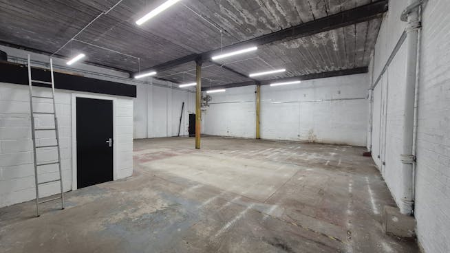 60 Well Street, Paisley, Industrial To Let - Unit 3.jpg