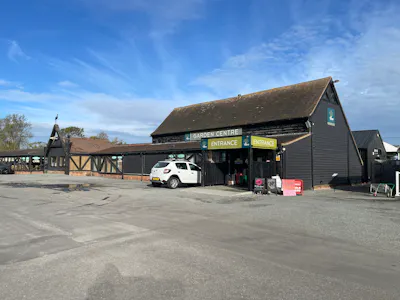 View Garden Centre (Concession Space), Chelmsford Road, Wickford, Retail / Showroom To Let - IMG_5550.JPG
