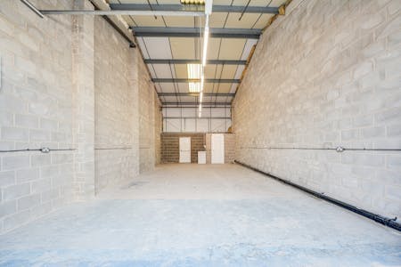 Blackford Trading Estate, Bury, Industrial / Storage To Let - Internal