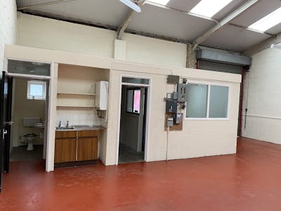 Unit 6, Ynyswen Industrial Estate, Treorchy, Industrial To Let - 6 Ynyswen Int PicJPG 2.JPG