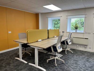 First Floor Offices, 2D Station Yard, Thame, E (Commercial / Business / Service) / Office To Let - IMG_2819.JPG