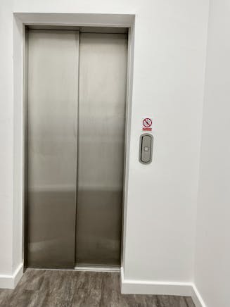 Costa House, Houghton Hall Business Park, Dustable, Office To Let - Lift.jpeg