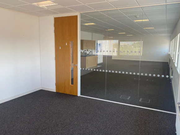 Llewellyn House, Port Talbot, Offices To Let - New Internal 4.jpg
