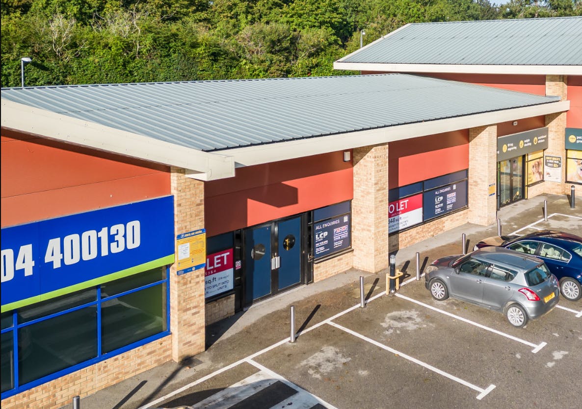Unit 3, 3-4 The Boulevard, Northampton, Retail To Let - uNIT 3  4 FRONT.PNG